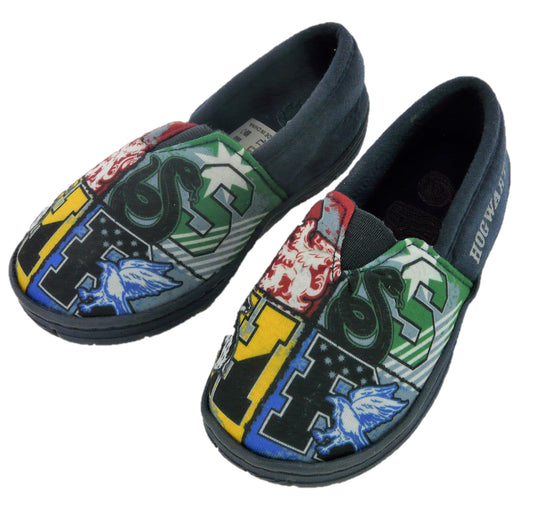 Harry Potter Boys Slippers – Hogwarts House Crests – UK Child Sizes 10–12
