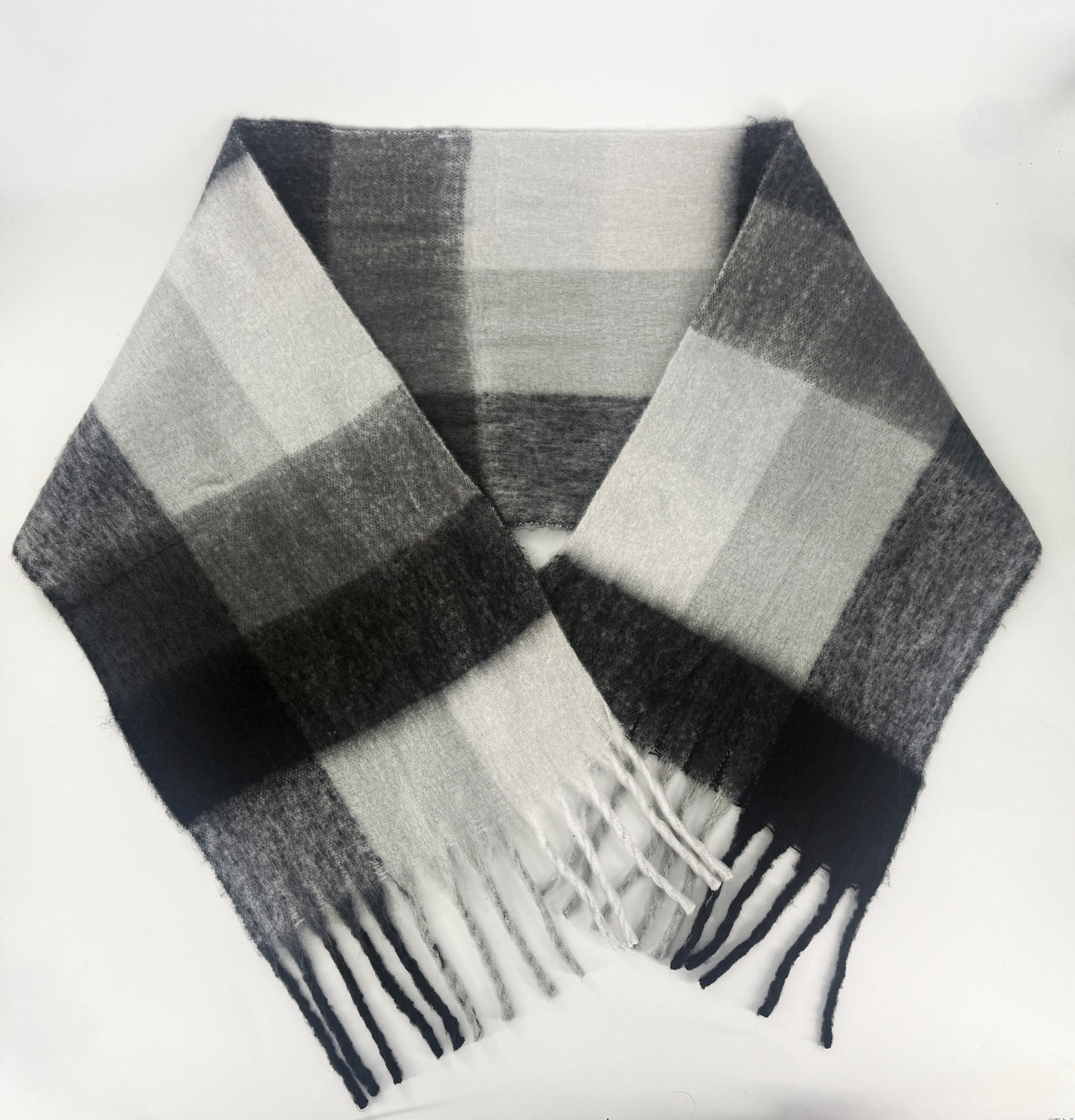 Ladies Oversized Blanket Scarf Soft Fluffy Checked Tassel Wrap Winter Gift