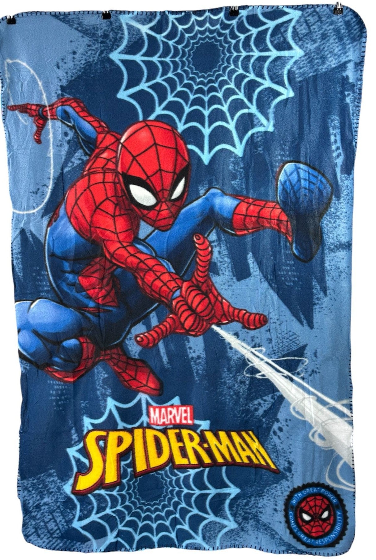 Children’s Character Fleece Throw Blanket – 100x140cm – Soft & Cosy Polyester - Avengers, Frozen, Princess, Stitch & Spiderman