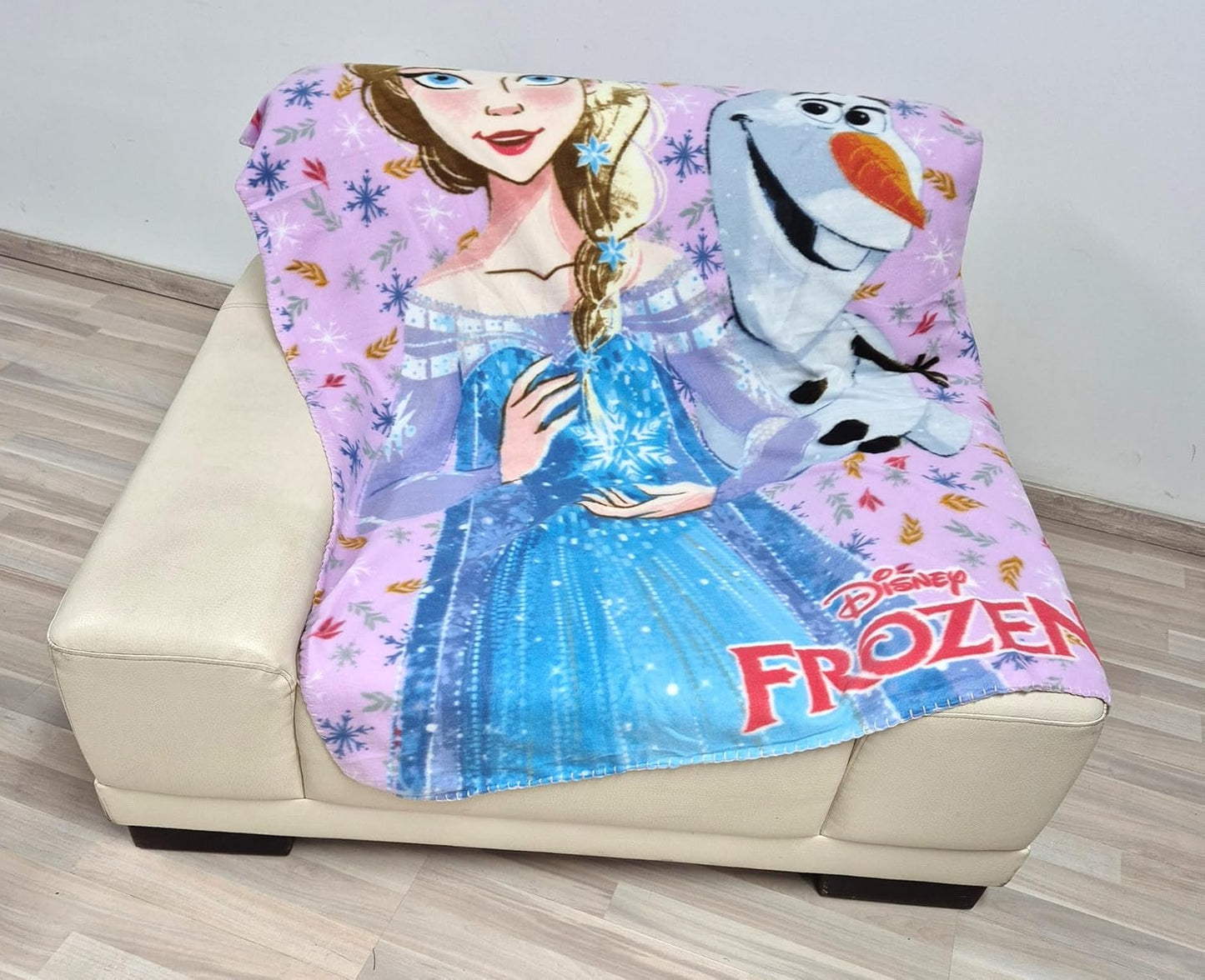 Children’s Character Fleece Throw Blanket – 100x140cm – Soft & Cosy Polyester - Avengers, Frozen, Princess, Stitch & Spiderman
