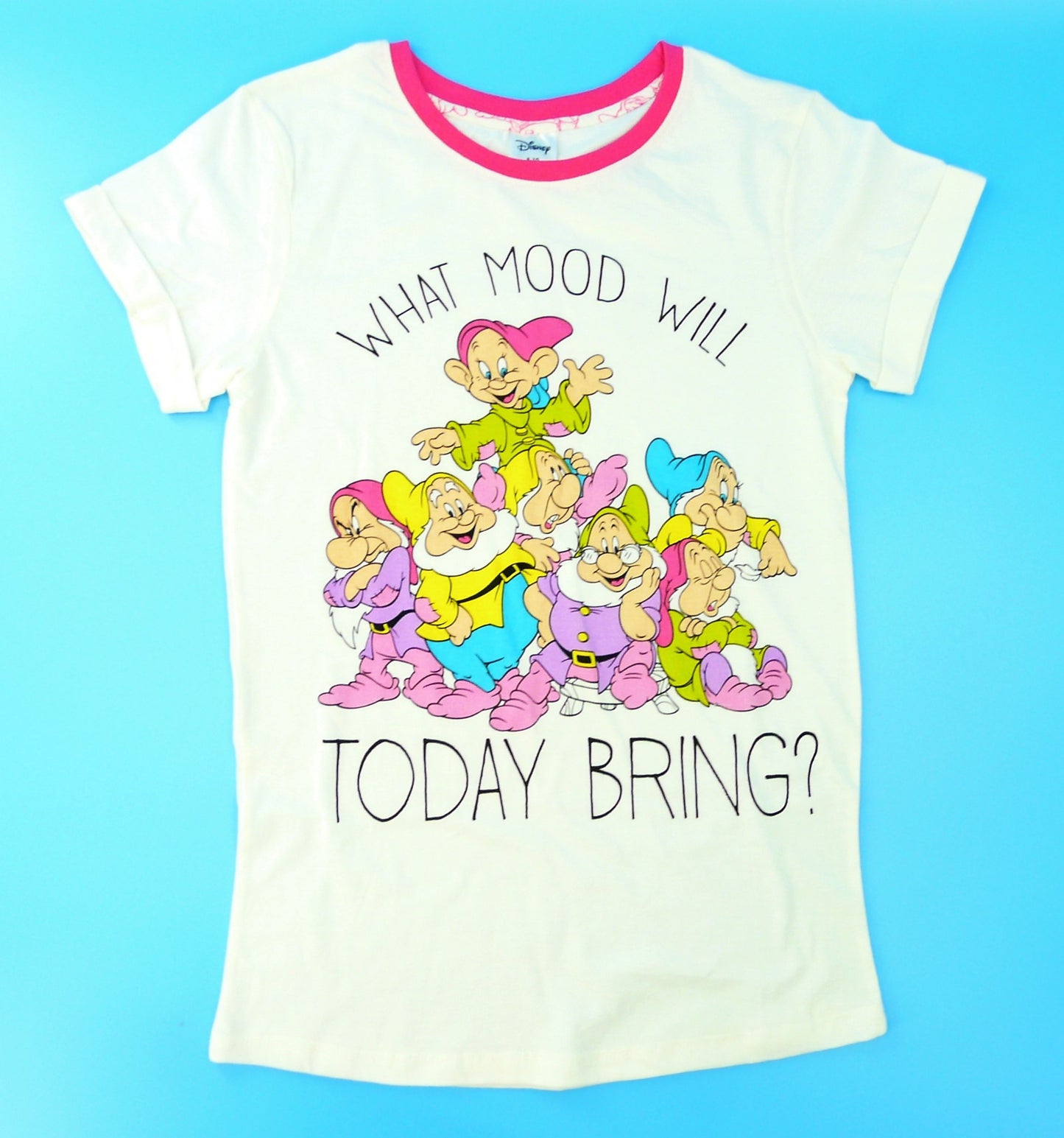 Disney Snow White "What Mood Will today bring?" Ladies Pyjama Set